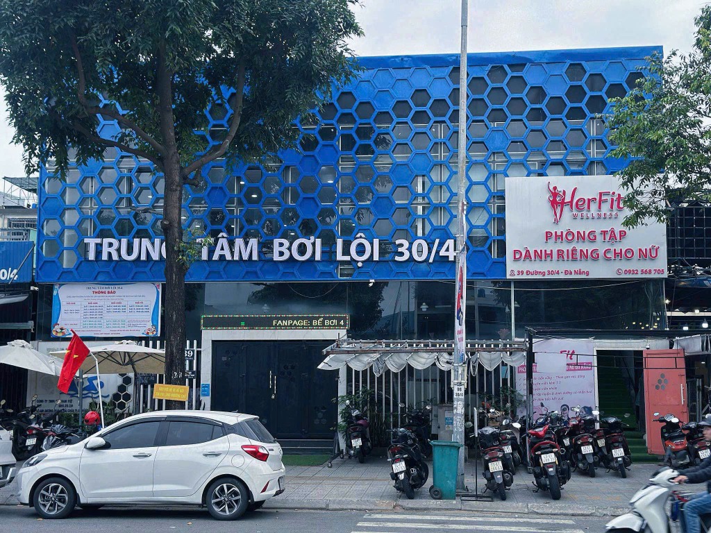 Mặt tiền phòng tập HerFit Wellness cơ sở Hải Châu